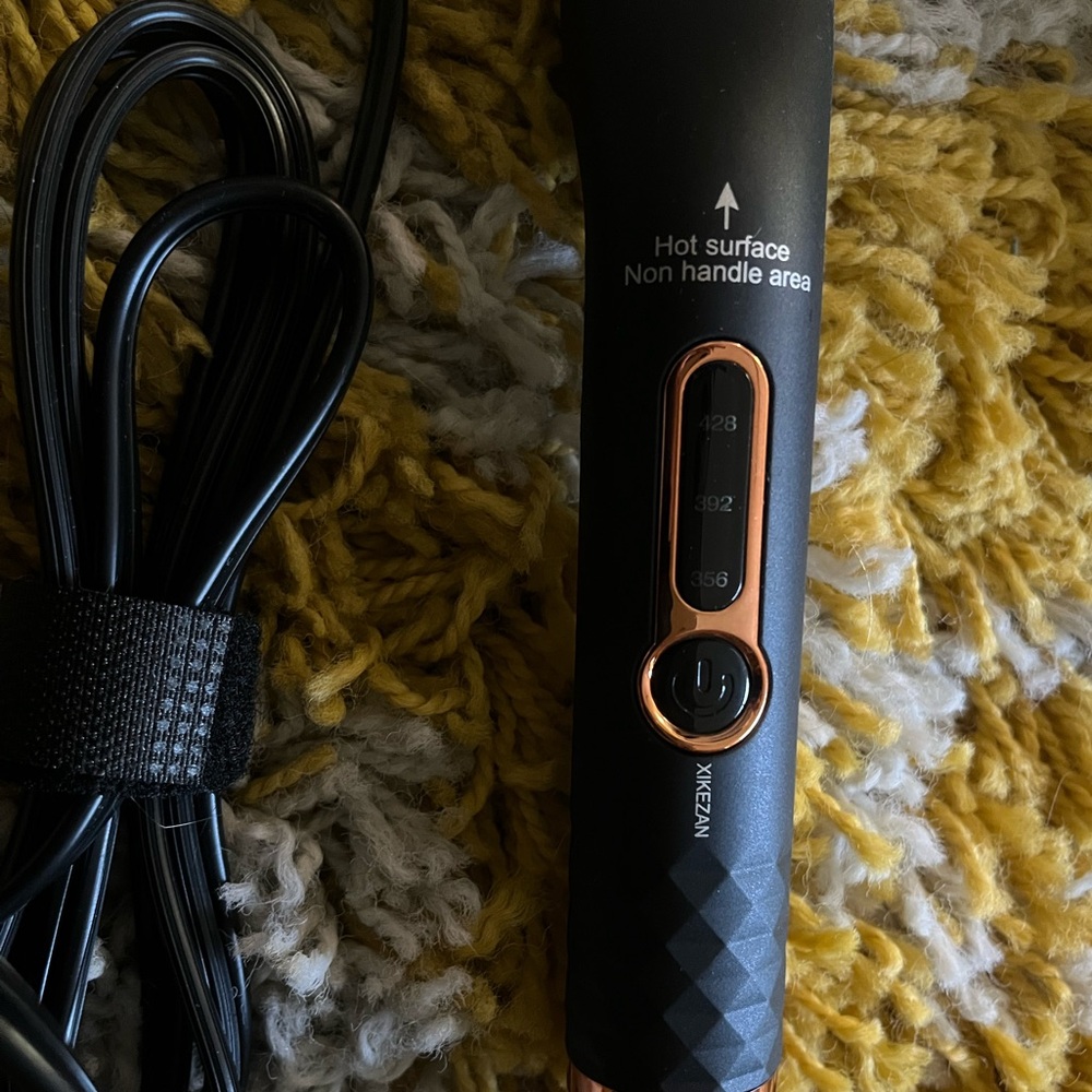 Beard straightener